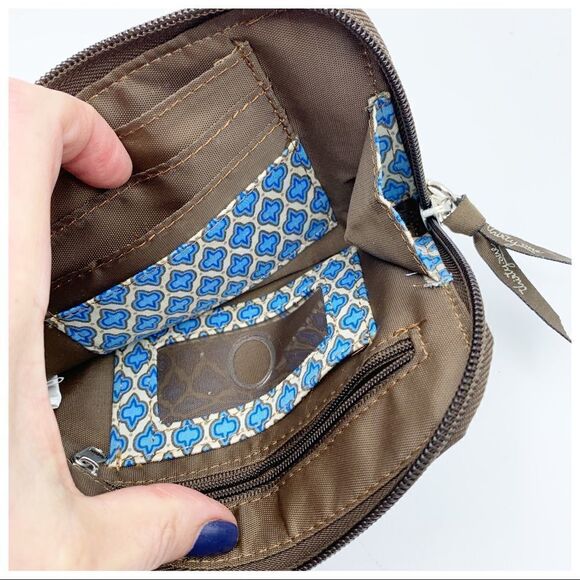 Thirty One Cotton Blue Medallion Wristlet Wallet - Picture 6 of 8